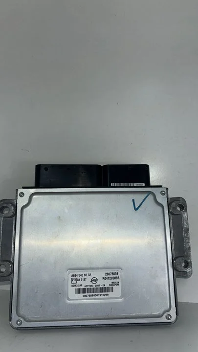 Foto de CENTRALITA MOTOR UCE SSANGYONG ACTYON 2.0 TD CAT (141 CV / 104 KW) referencia A6645406532