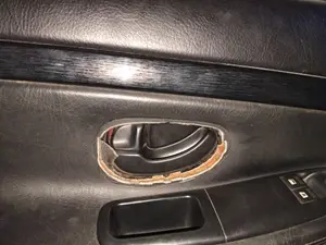 Foto de MANETA INTERIOR DELANTERA IZQUIERDA PEUGEOT 406 BERLINA (S1/S2) 2.0 HDi CAT (90 CV / 66 KW) referencia 914385