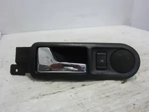 Foto de MANETA INTERIOR TRASERA IZQUIERDA CHRYSLER STRATUS JX CABRIO 2.5 CAT (163 CV / 120 KW) referencia 1J4839113 foto 1