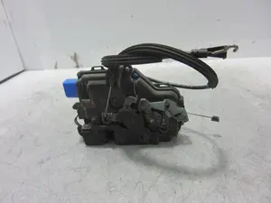 Foto de CERRADURA PUERTA TRASERA DERECHA SEAT ALTEA XL (5P5) 1.9 TDI (105 CV / 77 KW) referencia 7L0839016 foto 2