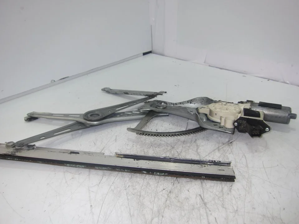 Foto de ELEVALUNAS DELANTERO IZQUIERDO OPEL VECTRA C BERLINA referencia 9178985