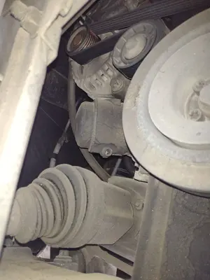 Foto de ALTERNADOR ALFA ROMEO 159 (140) 1.9 JTD (M) 16V CAT (150 CV / 110 KW) referencia 71789539