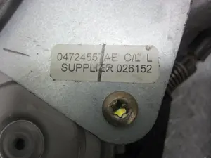 Foto de ELEVALUNAS DELANTERO IZQUIERDO CHRYSLER PT CRUISER 2.0 16V CAT (141 CV / 104 KW) referencia 04724557A foto 3