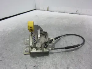 Foto de CERRADURA CAPO CITROEN NEMO 1.4  (73 CV / 54 KW)