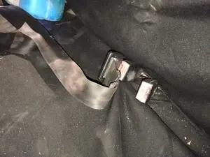 Foto de ENGANCHE CINTURON TRASERO IZQUIERDO SEAT IBIZA (6L1)