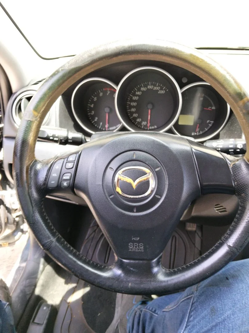 Foto de VOLANTE MAZDA 3 BERLINA (BK) 1.6 16V CAT (105 CV / 77 KW) referencia BP4M-32-982