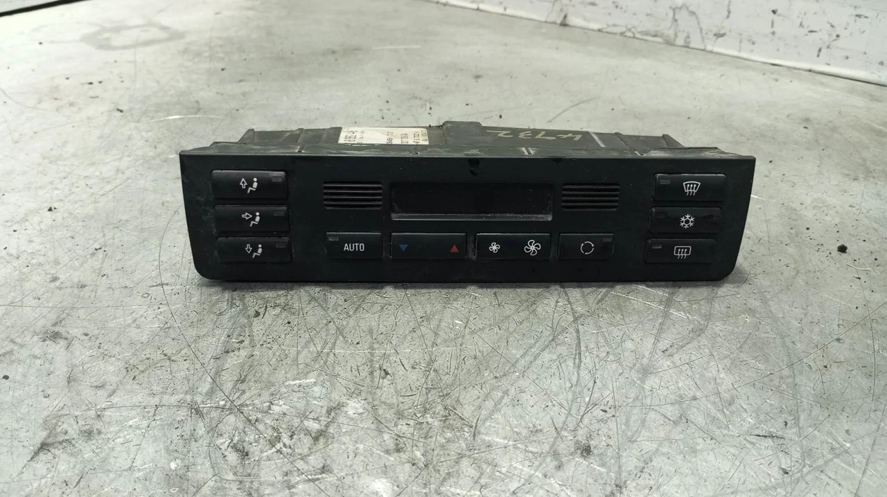 Foto de MANDO CALEFACCION / AIRE ACONDICIONADO BMW SERIE 3 COUPE (E46) 2.0 24V (150 CV / 110 KW) referencia 64118383446