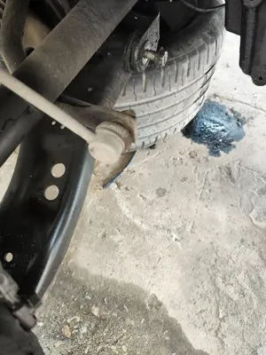 Foto de BRAZO SUSPENSION DELANTERO DERECHO VOLKSWAGEN GOLF VI (5K1)(10.2008) 2.0 TDI (110 CV / 81 KW)