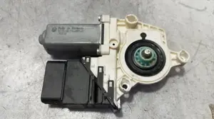 Foto de MOTOR ELEVALUNAS TRASERO DERECHO VOLKSWAGEN PASSAT BERLINA (3C2) 2.0 TDI (140 CV / 103 KW) referencia 1K0959704F foto 3