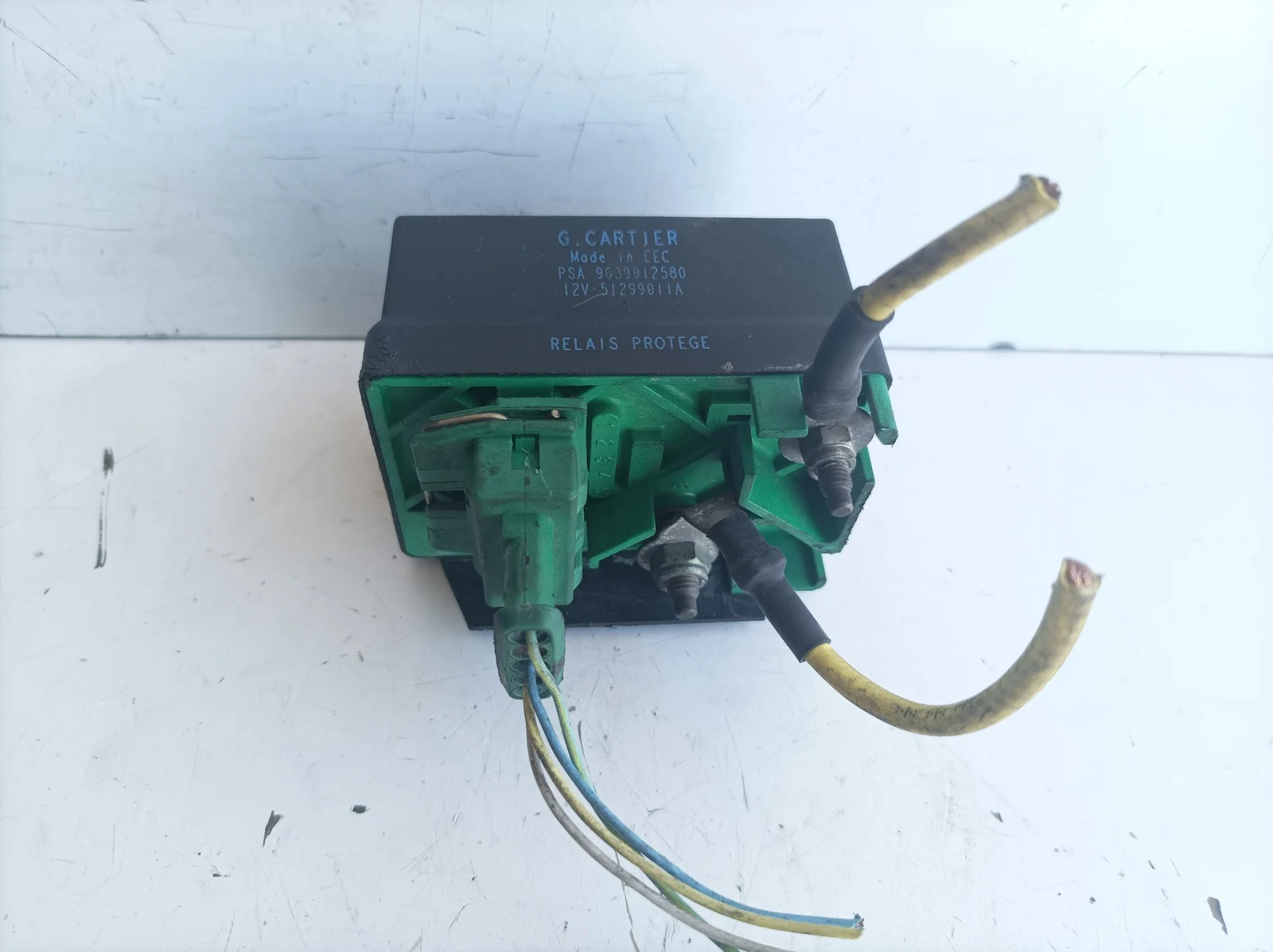 Foto de CAJA PRECALENTAMIENTO PEUGEOT 807 2.2 HDi FAP CAT (4HW) (128 CV / 94 KW) referencia 9639912580