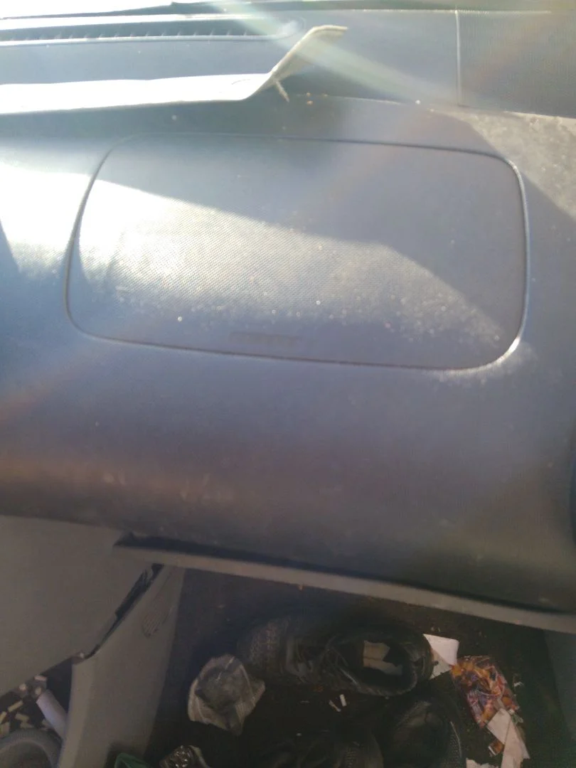 Foto de AIRBAG DELANTERO DERECHO PEUGEOT 107 1.0 CAT (384F) (68 CV / 50 KW)