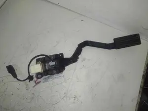 Foto de POTENCIOMETRO PEDAL PEUGEOT 407 referencia F00C3E2429 foto 1