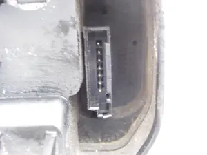 Foto de CERRADURA PUERTA DELANTERA IZQUIERDA BMW SERIE 1 BERLINA (E81/E87) 2.0 16V Diesel CAT (116 CV / 85 KW) foto 3
