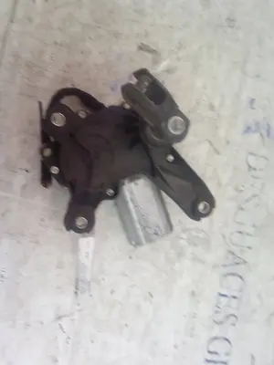 Foto de MOTOR LIMPIA TRASERO OPEL CORSA C 1.7 16V DI CAT (Y 17 DTL / LK8) (65 CV / 48 KW) referencia 09132802 foto 2