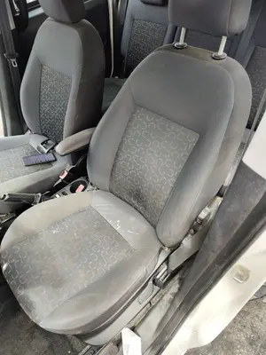 Foto de ASIENTO DELANTERO IZQUIERDO FIAT II DOBLÒ (152) 1.6 JTDM 16V CAT (105 CV / 77 KW) foto 3