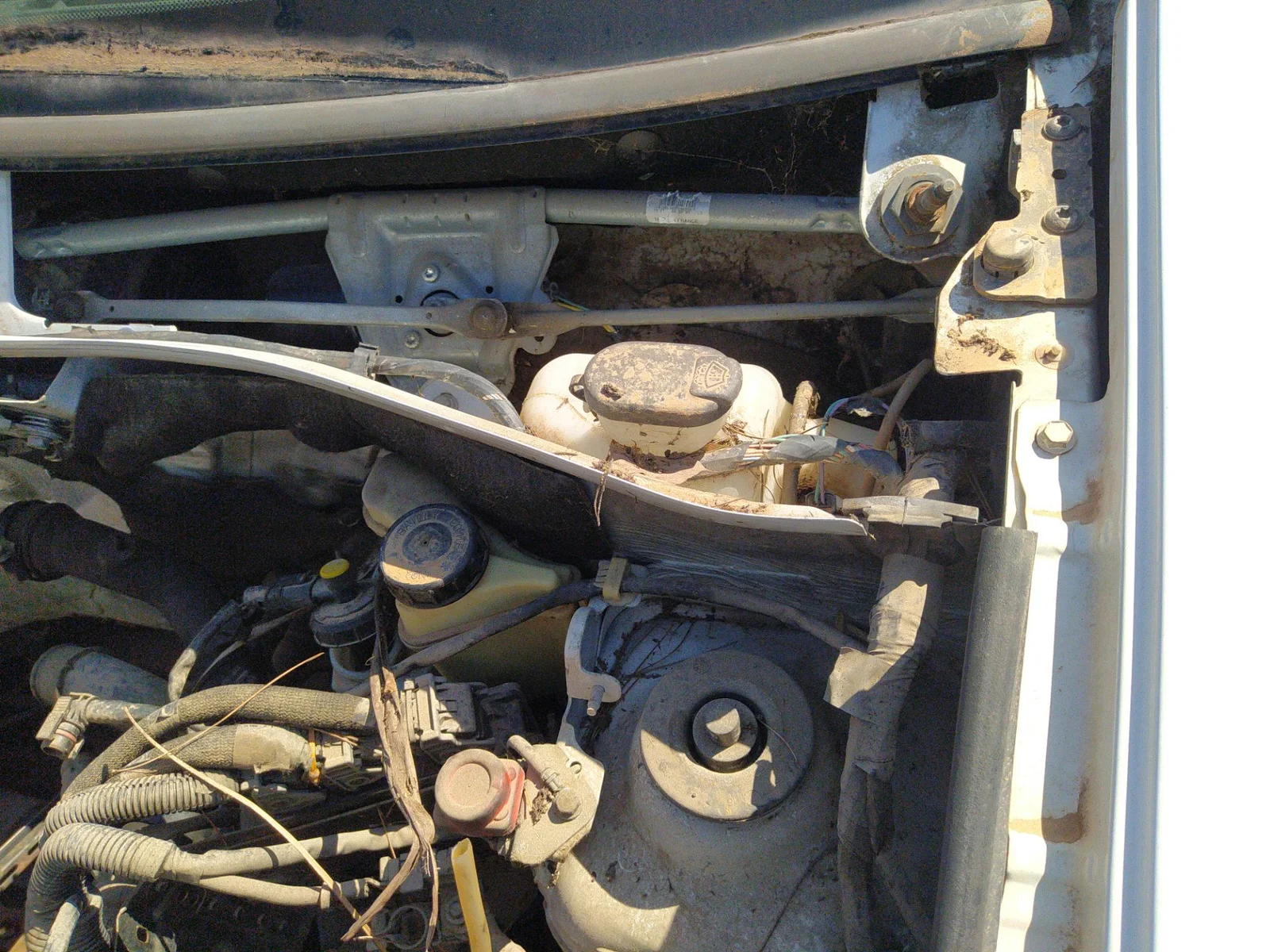 Foto de MOTOR LIMPIA DELANTERO RENAULT KANGOO I (F/KC0) 1.5 dCi Diesel (68 CV / 50 KW) referencia 7701207957
