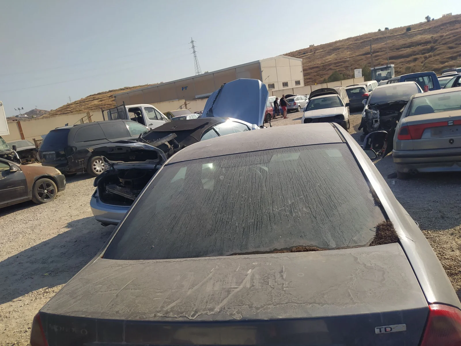 Foto de PORTON TRASERO FORD MONDEO BERLINA (GE) 2.0 CAT (146 CV / 107 KW) referencia 1208688