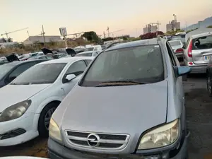 Foto de CAPO OPEL ZAFIRA A 2.0 DTI (101 CV / 74 KW) referencia 93170620