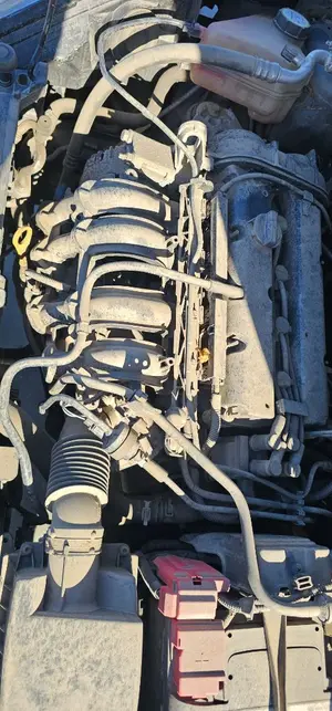 Foto de MOTOR COMPLETO FORD FIESTA (CNN) 1.25 16V CAT (82 CV / 60 KW)