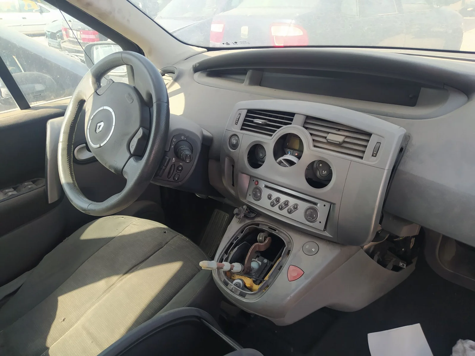 Foto de CENTRALITA AIRBAG RENAULT SCENIC II (JM) 1.5 dCi Diesel (101 CV / 74 KW) referencia 7701069905