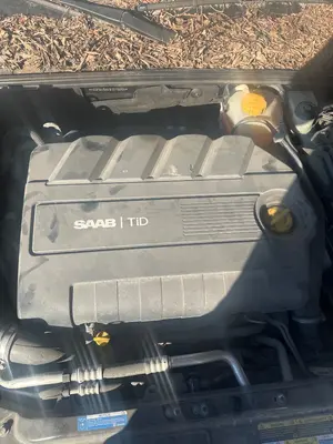 Foto de TAPA MOTOR SAAB 9-3 BERLINA 1.9 TiD CAT (150 CV / 110 KW) referencia 315829598