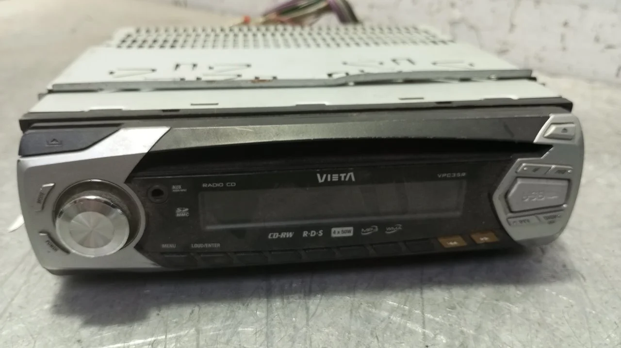 Foto de SISTEMA AUDIO / RADIO CD SIN MARCA SIN MODELO referencia VIETA