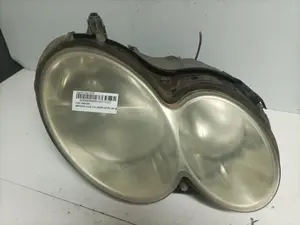 Foto de FARO DERECHO MERCEDES-BENZ CLK (BM 209) CABRIO 3.2 V6 18V CAT (218 CV / 160 KW) referencia M112955