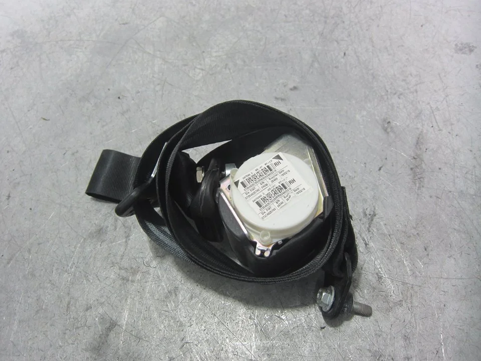 Foto de CINTURON SEGURIDAD TRASERO DERECHO FIAT 500 (150) BERLINA 1.2 CAT (69 CV / 51 KW) referencia 07354925760