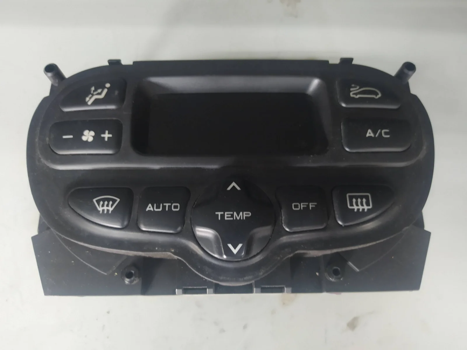 Foto de MANDO CLIMATIZADOR CITROEN XSARA PICASSO 1.8 CAT (6FZ / EW7J4) (116 CV / 85 KW) referencia 96314105ZR