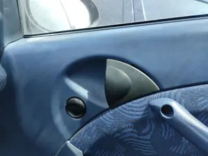 Foto de MANETA INTERIOR DELANTERA DERECHA SMART CITY-COUPE 0.6 Turbo CAT (54 CV / 40 KW)