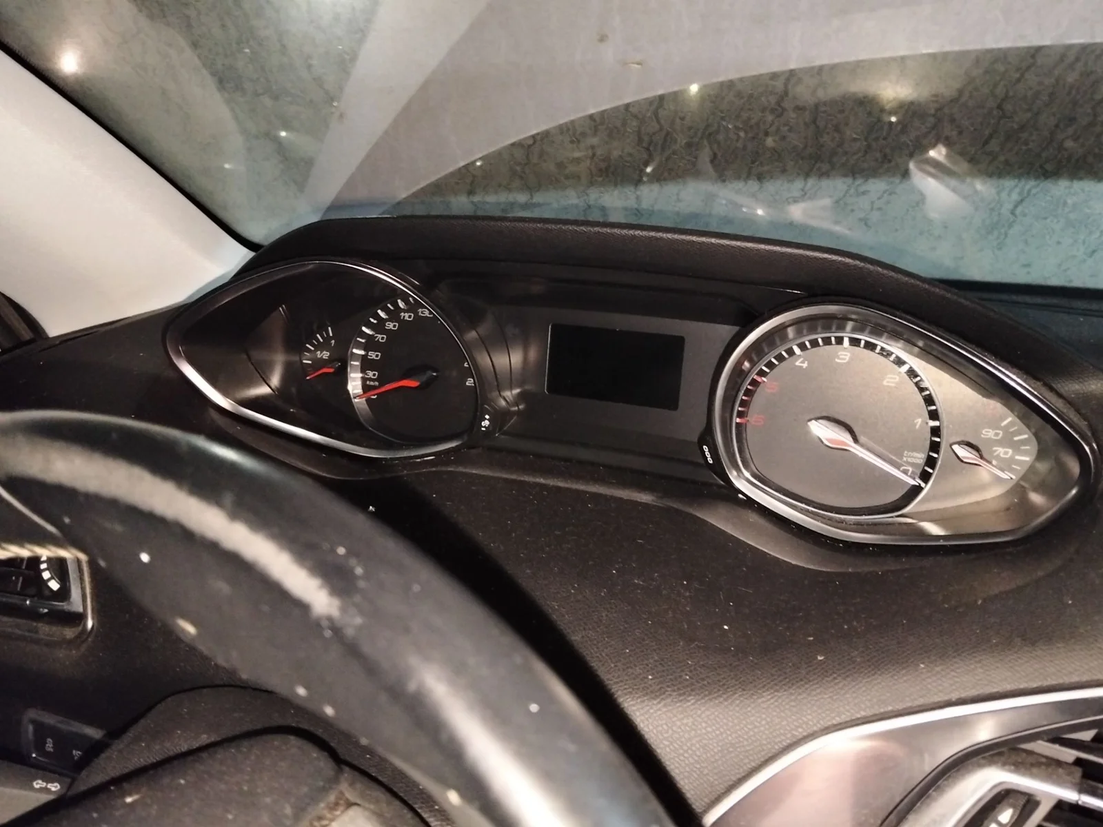 Foto de CUADRO INSTRUMENTOS PEUGEOT 308