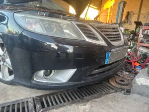 Foto de PARAGOLPES DELANTERO SAAB 9-3 BERLINA 1.9 TiD CAT (150 CV / 110 KW)