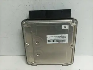 Foto de CENTRALITA MOTOR UCE VOLKSWAGEN GOLF VII (5G1/BE1) 1.6 TDI DPF (105 CV / 77 KW) referencia 04L907309B foto 5