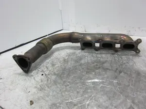 Foto de COLECTOR ESCAPE PORSCHE MACAN (95BA) referencia 05925303