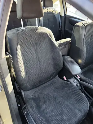Foto de ASIENTO DELANTERO DERECHO CITROEN C4 BERLINA 1.6 16V HDi (90 CV / 66 KW) foto 2