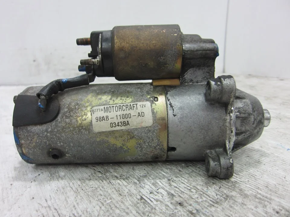 Foto de MOTOR ARRANQUE FORD FOCUS BERLINA (CAK) referencia 98AB11000AD