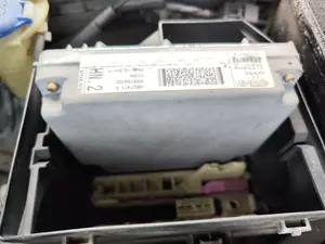 Foto de CENTRALITA MOTOR UCE VOLVO S80 BERLINA 2.4 CAT (140 CV / 103 KW) foto 2