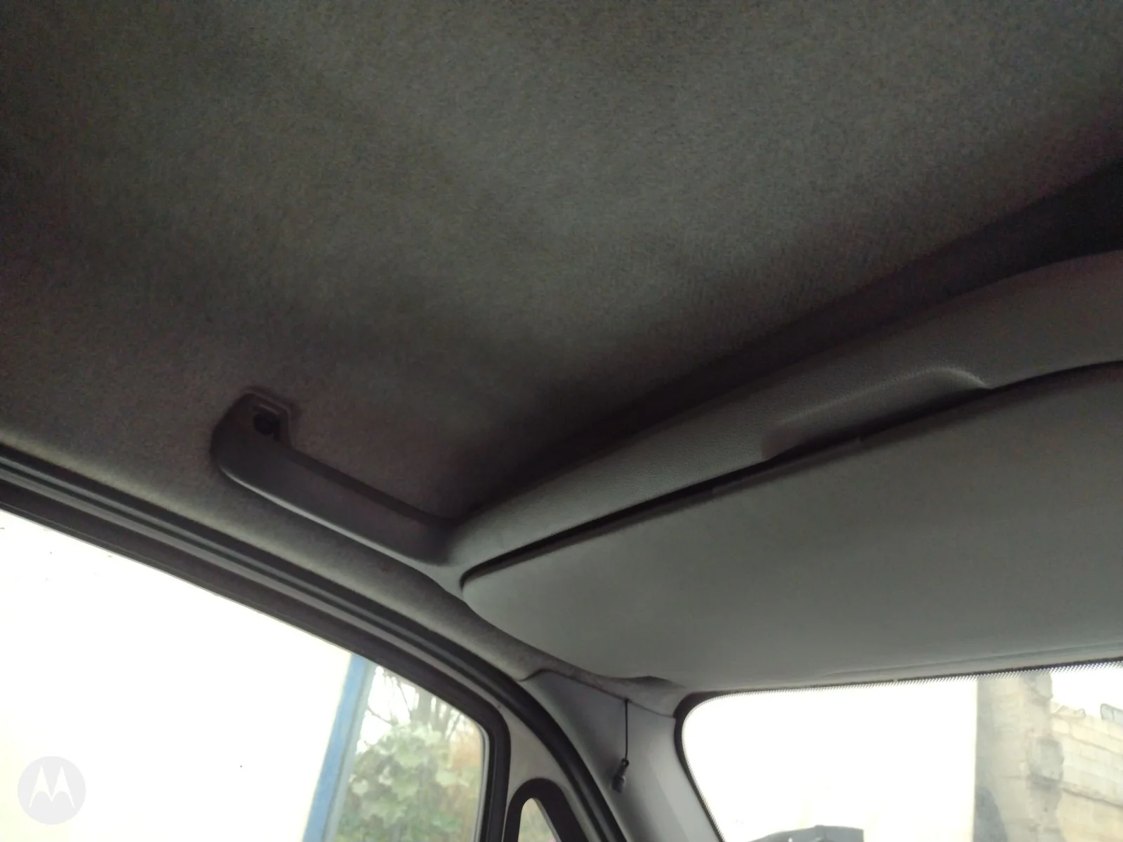 Foto de ASIDERO TECHO DELANTERO IZQUIERDO VOLKSWAGEN CRAFTER FURGÓN (2E) 2.5 TDI DPF (109 CV / 80 KW)