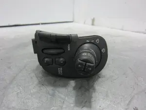 Foto de MANDO LIMPIA RENAULT CLIO III 1.5 dCi Diesel (68 CV / 50 KW) referencia 88103003466