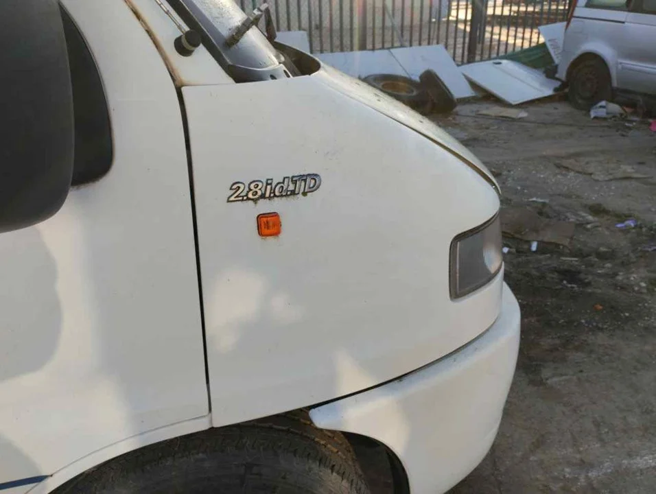 Foto de ALETA DELANTERA DERECHA FIAT DUCATO II CAMIÓN 2.8 JTD (146 CV / 107 KW)