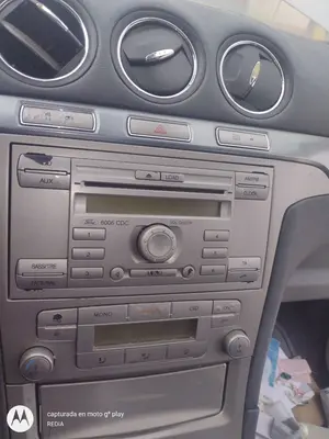 Foto de SISTEMA AUDIO / RADIO CD FORD S-MAX (CA1) 2.0 TDCi CAT (140 CV / 103 KW)