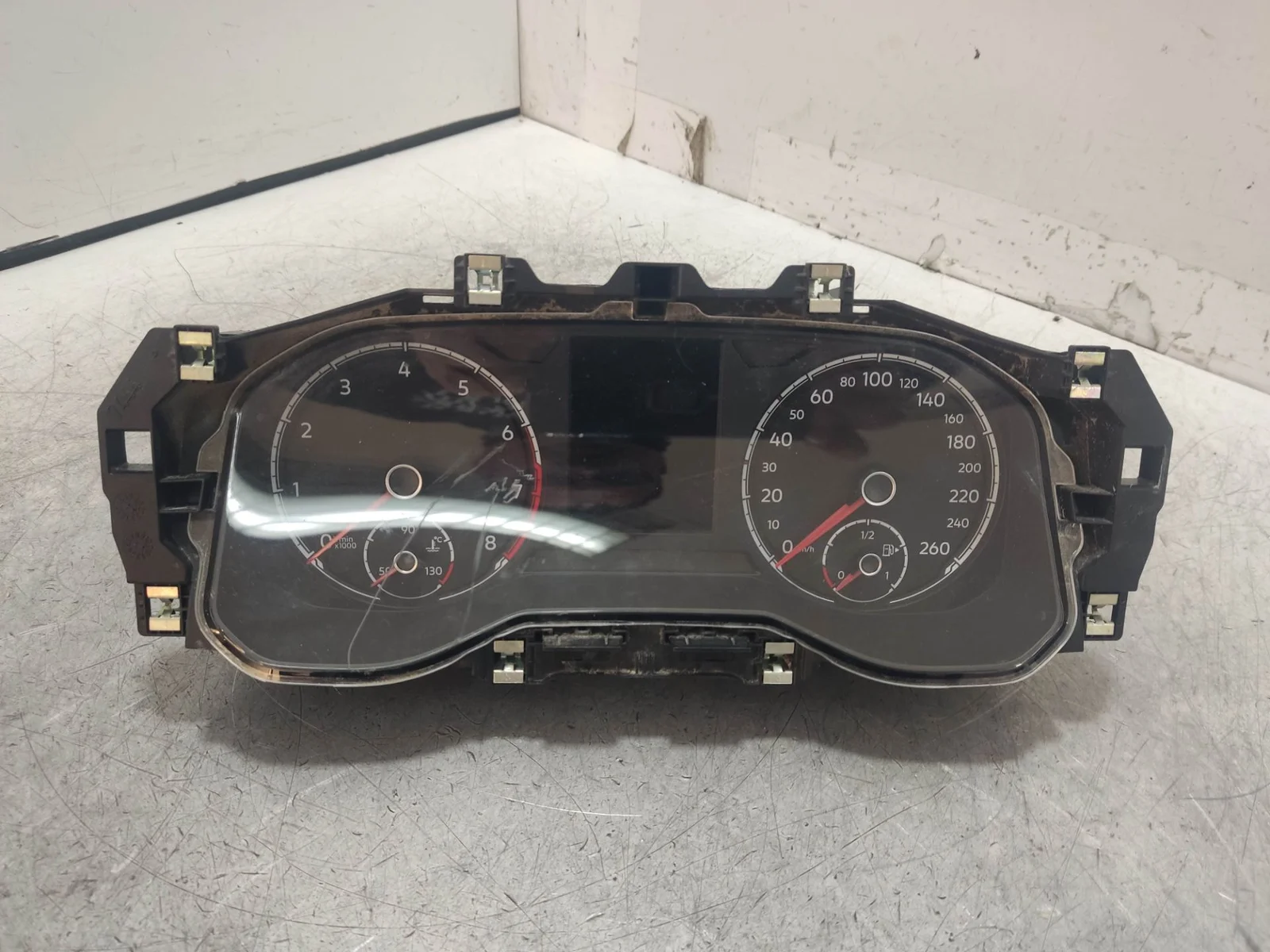 Foto de CUADRO INSTRUMENTOS VOLKSWAGEN POLO VI (AW1)(08.2017) 1.0 (65 CV / 48 KW) referencia A2C11336300