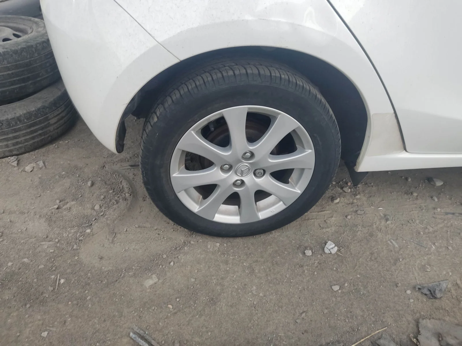Foto de LLANTA MAZDA 2 BERLINA (DE) 1.3 16V CAT (75 CV / 55 KW)
