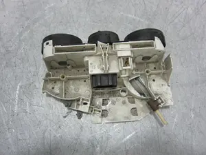 Foto de NO IDENTIFICADO AUDI A3 (8L) 1.9 TDI (90 CV / 66 KW) referencia 8L0819045A foto 3