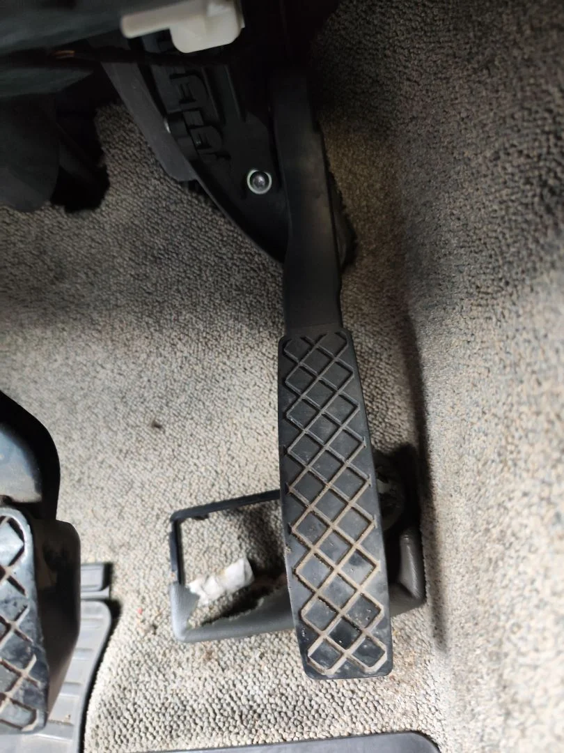 Foto de POTENCIOMETRO PEDAL AUDI Q7 (4L) 3.0 V6 24V TDI (233 CV / 171 KW)