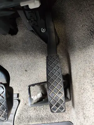 Foto de POTENCIOMETRO PEDAL AUDI Q7 (4L) 3.0 V6 24V TDI (233 CV / 171 KW)