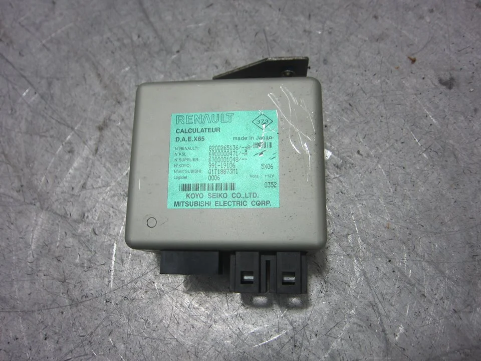 Foto de NO IDENTIFICADO RENAULT CLIO II FASE II (B/CB0) 1.5 dCi Diesel (82 CV / 60 KW) referencia 8200265136