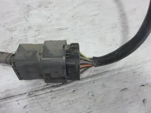 Foto de FARO IZQUIERDO FORD MONDEO BERLINA (GE) 3.0 V6 24V CAT (226 CV / 166 KW) referencia 1305239172 foto 3
