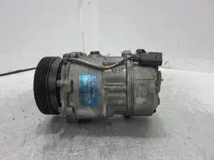 Foto de COMPRESOR AIRE ACONDICIONADO VOLKSWAGEN GOLF IV BERLINA (1J1)(10.1997) 1.9 TDI (131 CV / 96 KW) referencia 1JO820803K foto 7