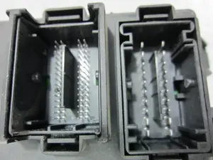 Foto de CAJA RELES / FUSIBLES OPEL CORSA D 1.2 16V CAT (Z 12 XEP / LB4) (80 CV / 59 KW) referencia 28084929 foto 3